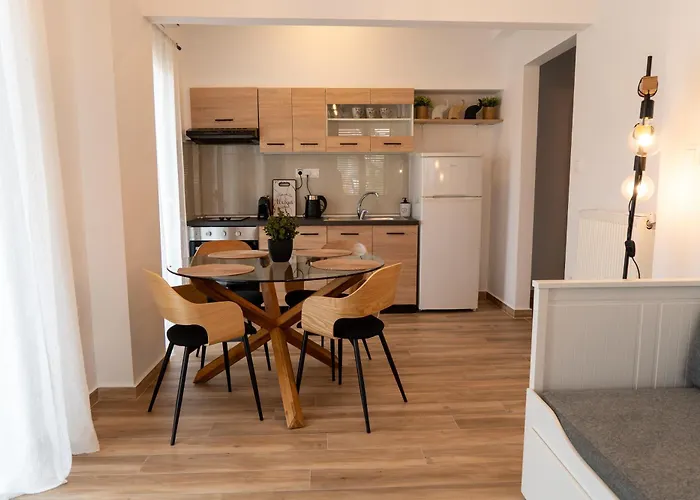 Ophelia - New Modern Apartment With Spectacular Olympus View